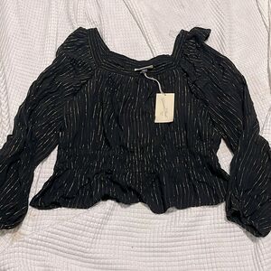 NWT- Universal Thread - XL